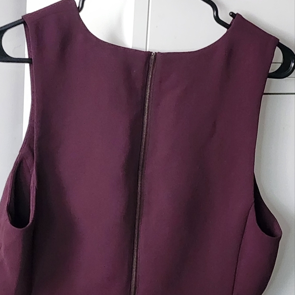EUC Aritzia Wilfred Crepe Crop Top (L) - Picture 3 of 3